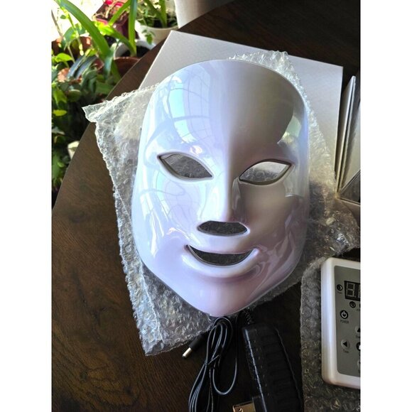 NORLANYA 3 Colors Photon LED Mask Skin Care Treatment for Pimples, Wrinkle, Blem - Picture 2 of 13
